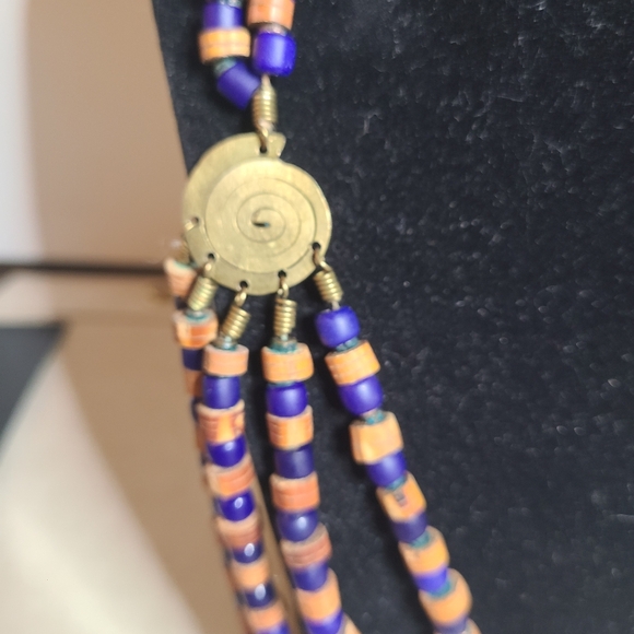 Brass and Wooden Bead Necklace Vintage - Picture 4 of 7